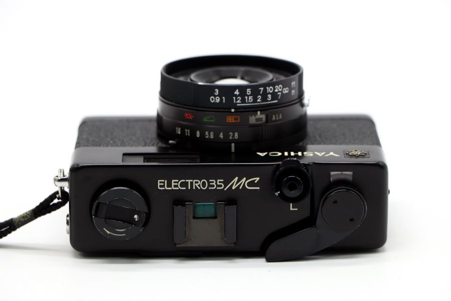 Yashica Electro 35 MC