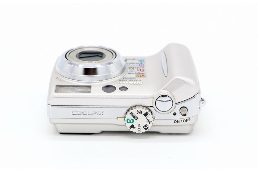Nikon coolpix E5900