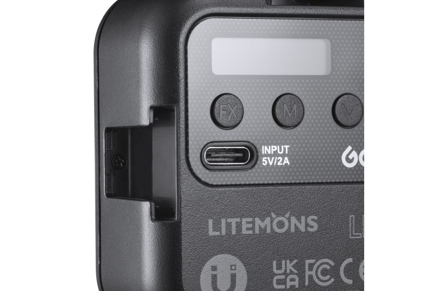 Осветитель Godox LITEMONS LED6R RGB