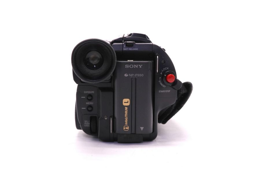 Компактная аналоговая видеокамера Sony CCD-TR425E