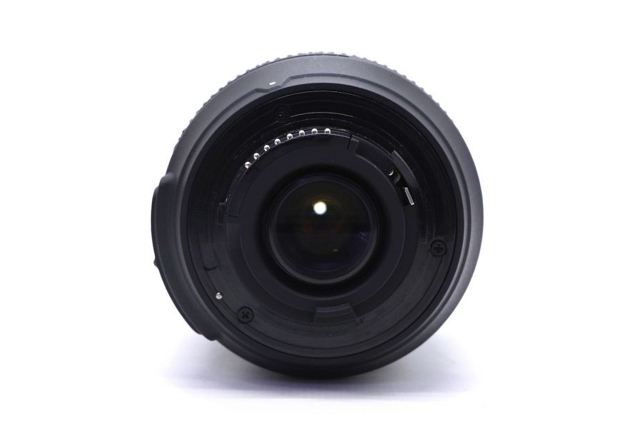 Nikon 18-105mm f/3.5-5.6G AF-S ED DX VR в упаковке (Japan)