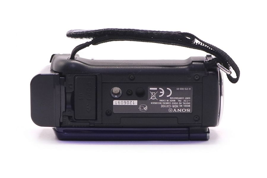 Видеокамера Sony HDR-CX110E в упаковке