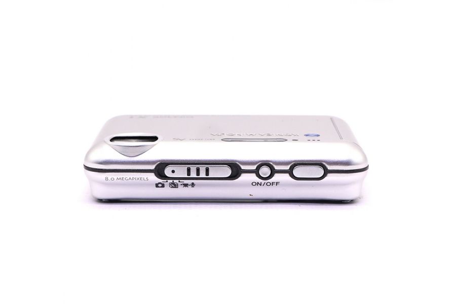 Konica Minolta Dimage X1 в упкаовке