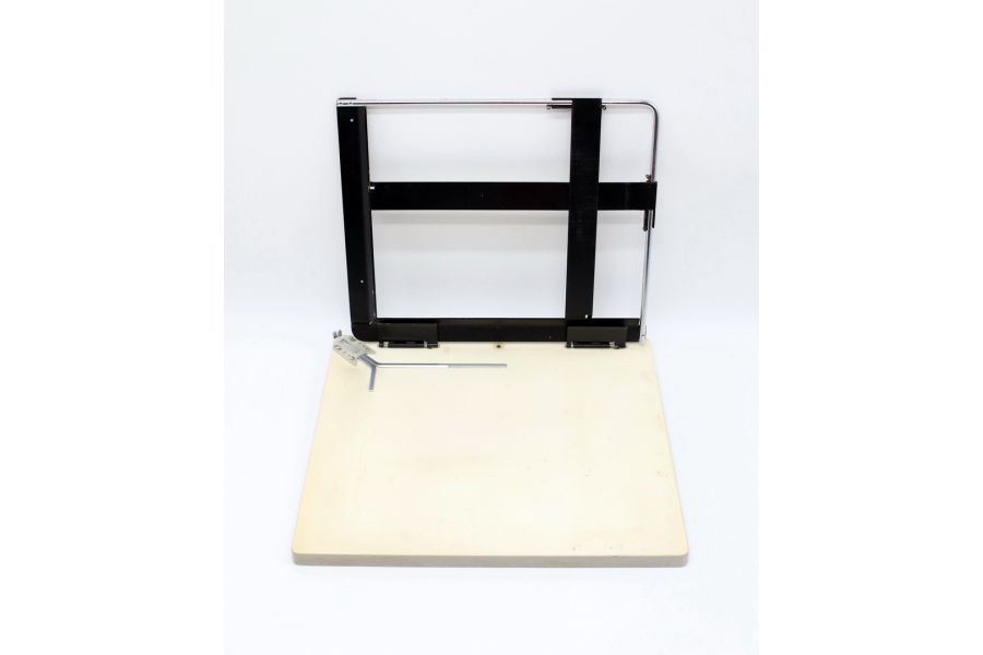 Кадрирующая рамка 18х24 Poland