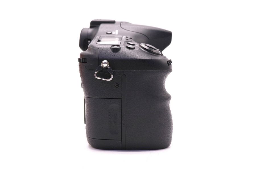 Sony A77 body в упаковке (пробег 3125 кадров)