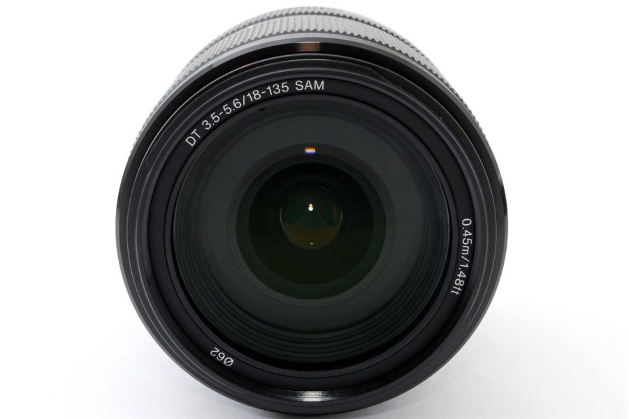 Sony DT 18-135mm f/3.5-5.6 SAM (SAL-18135) Japan, 2014