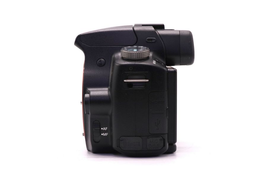 Sony A33 body (пробег 7250 кадров)