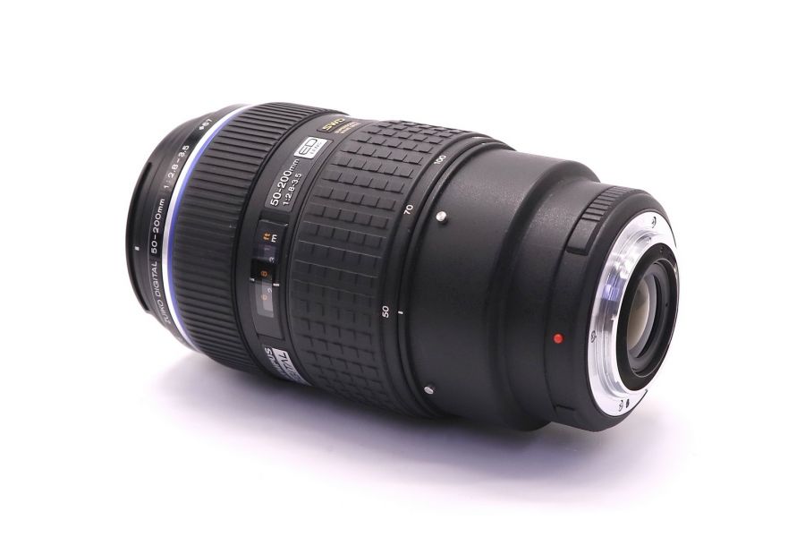 Olympus Zuiko Digital ED 50-200mm f/2.8-3.5 SWD