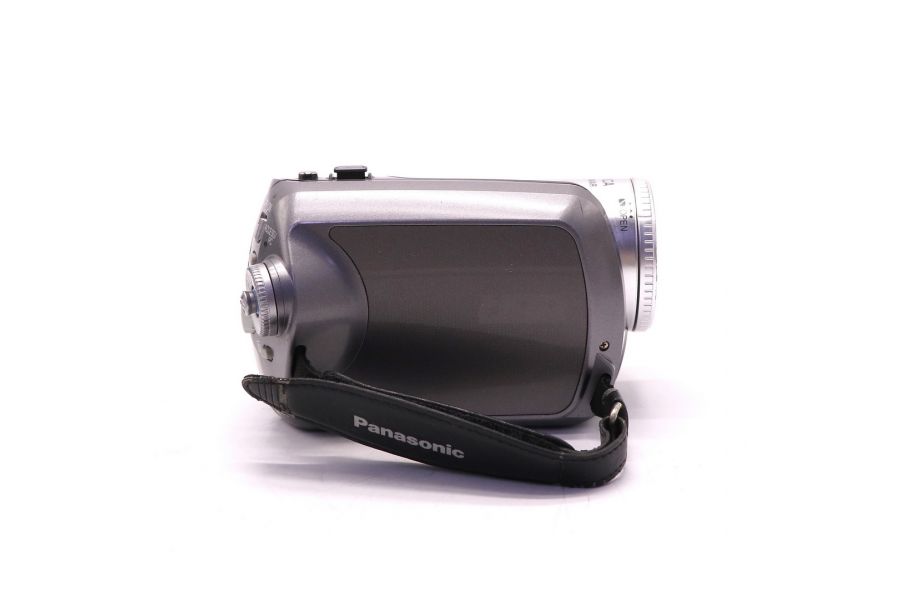 Видеокамера Panasonic SDR-H280EE-S в упаковке