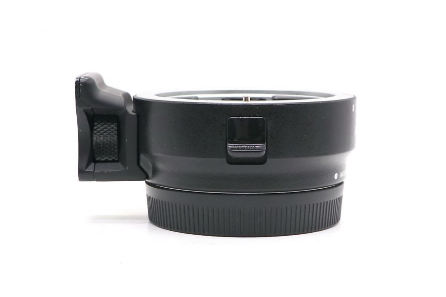 Переходник Viltrox EF-EOS M в упаковке