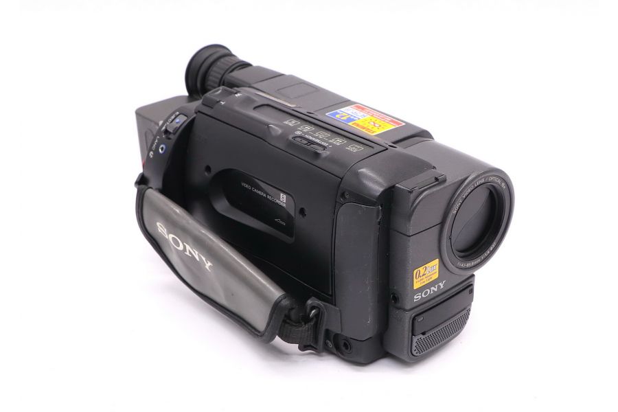 Видеокамера Sony CCD-TRV15E