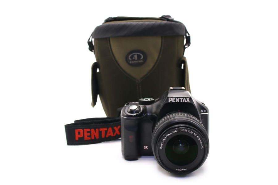 Pentax K-X kit (пробег 6000 кадров)