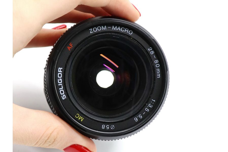 Soligor MC 28-80mm f/3.5-5.6 AF Nikon F
