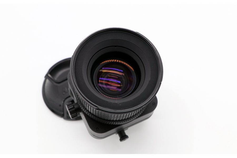 Nikon 45mm f/2.8D ED PC-E Micro Nikkor