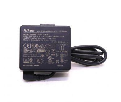 Зарядное устройство Nikon EH-7P