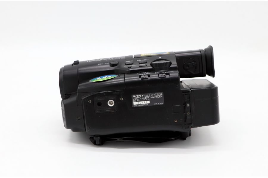 Видеокамера Sony CCD-TR590