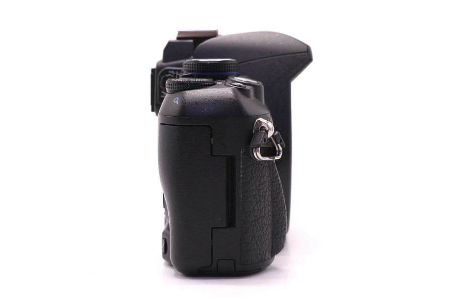 Olympus E-420 body (пробег 8400 кадров)