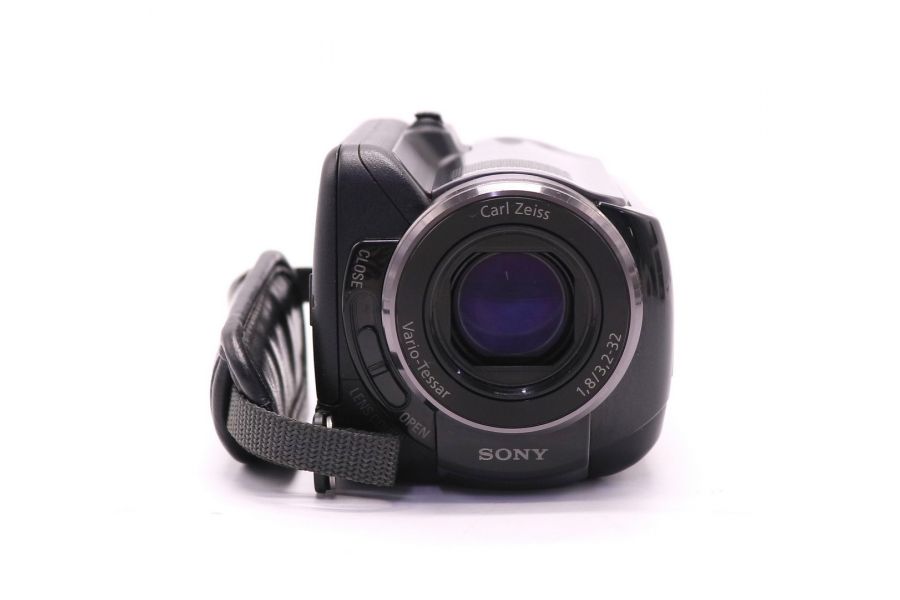 Видеокамера Sony Handycam HDR-XR100