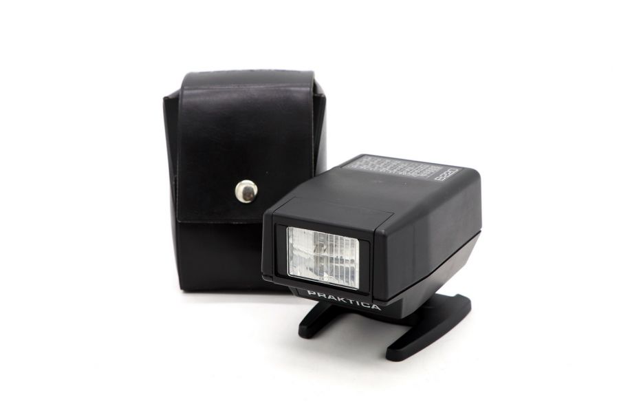 Фотовспышка Praktica DDR B-220
