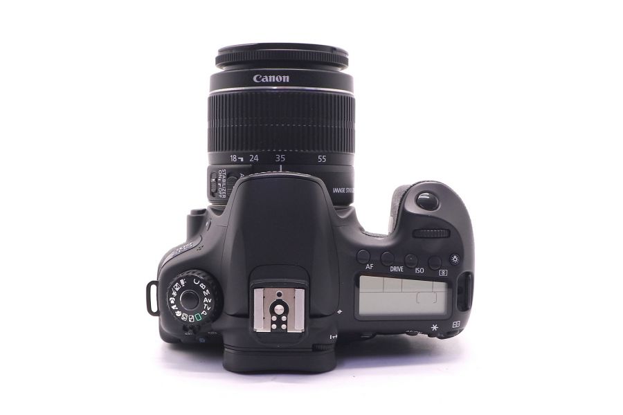 Canon EOS 60D kit в упаковке (пробег 6400 кадров)