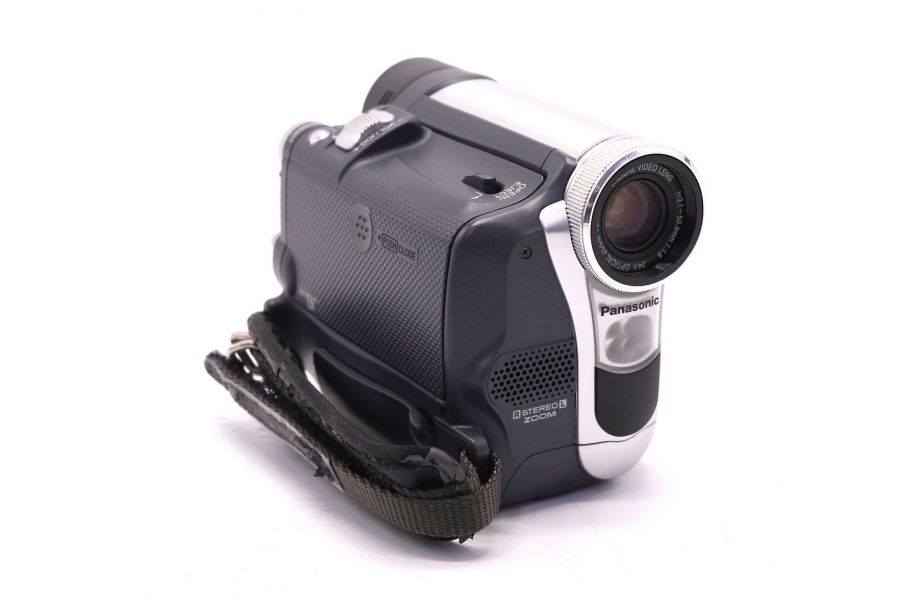 Видеокамера Panasonic NV-GS11