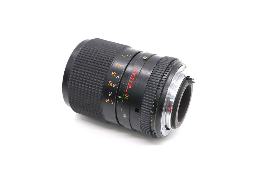 Chinon 35-70mm f/2.7-3.5 Auto MC