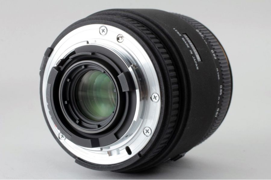 Sigma AF 50mm f/2.8D EX MACRO Nikon F