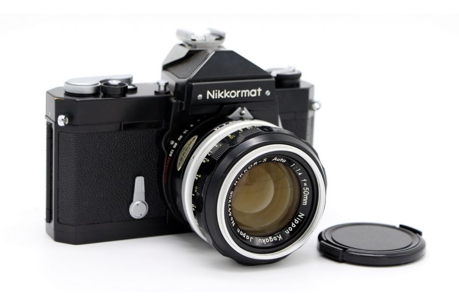 Nikkormat  + Nikkor-S 1.4/50mm Japan