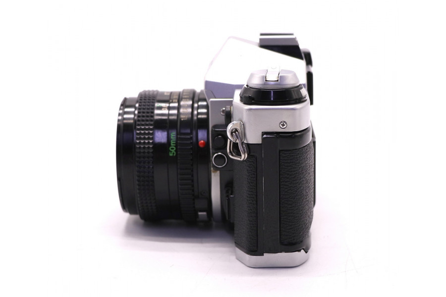 Canon AE-1 Program kit (Japan, 1980)