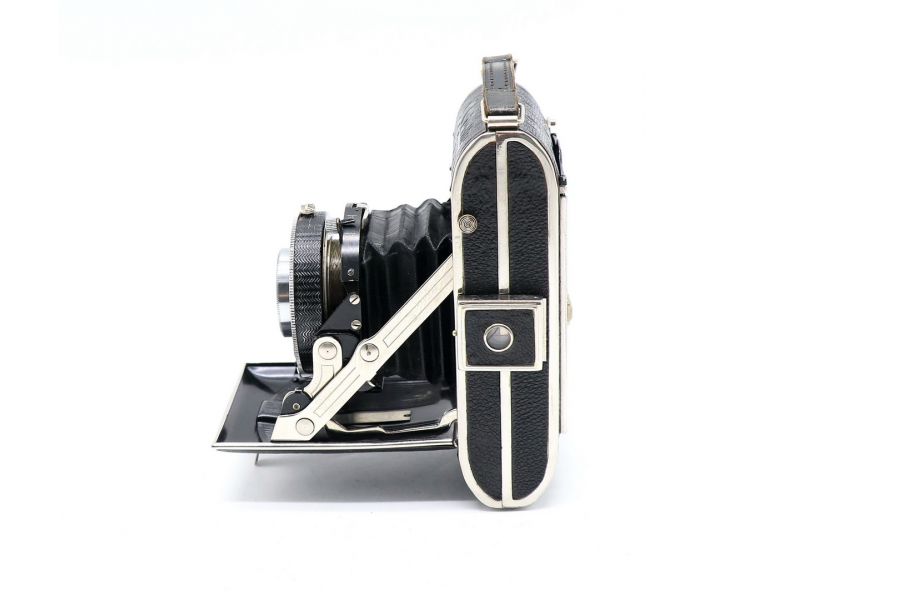 Certo Super Sport Dolly + Trioplan 2.9/7.5cm (Germany, 1938)