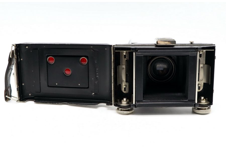 Certo Super Sport Dolly + Trioplan 2.9/7.5cm (Germany, 1938)