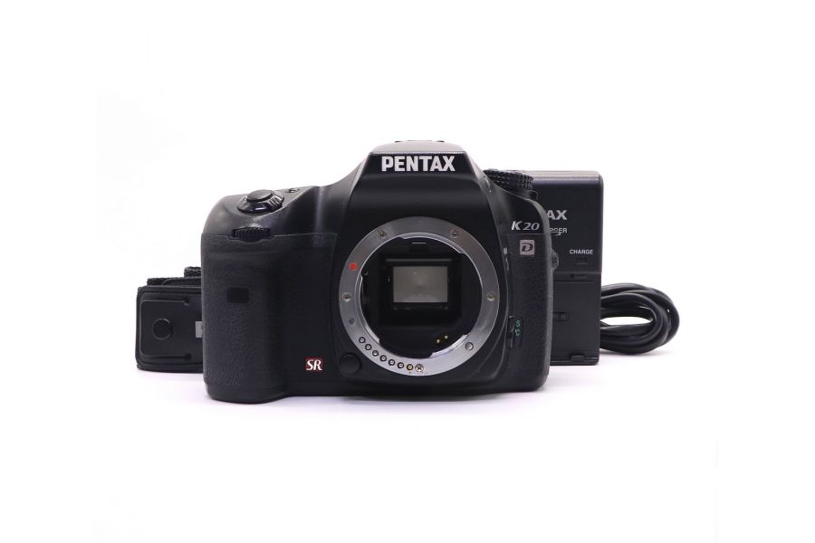 Pentax K20D body (пробег 33360 кадров)