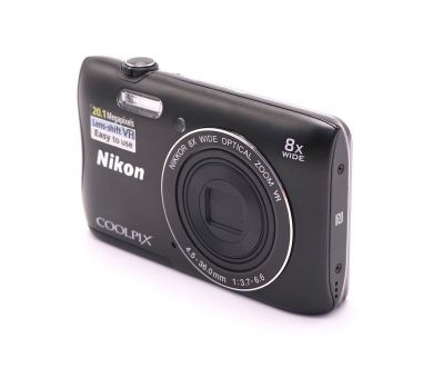 Nikon Coolpix S3700