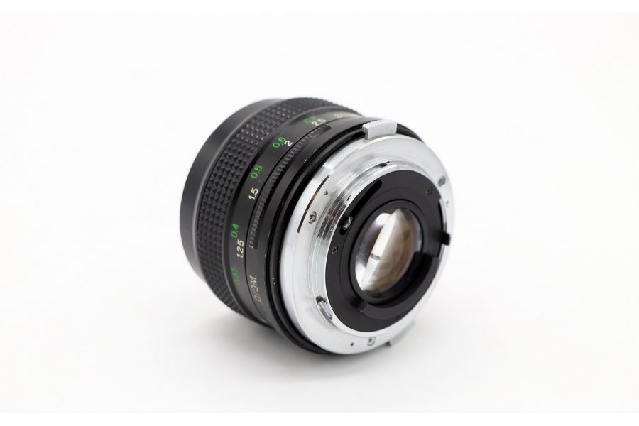 Vivitar 24mm f/2 Auto Wide-Angle для Olympus OM