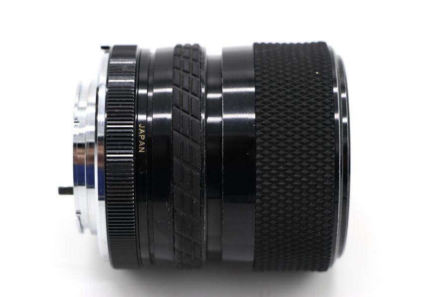 Soligor MC 28-70mm f/3.9-4.8 S/M Minolta MD