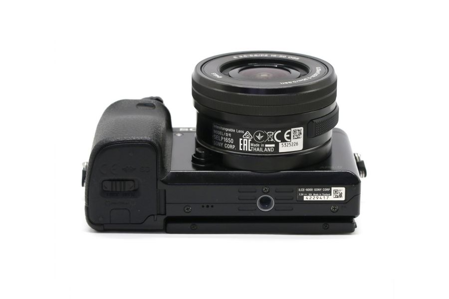Sony A6000 ILCE-6000 kit (пробег 18090 кадров)