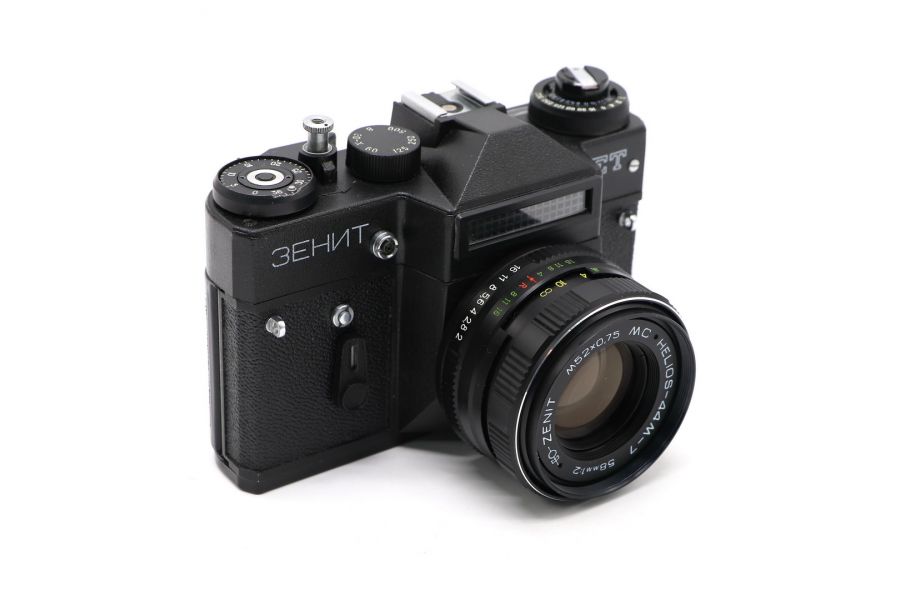 Зенит ЕТ + Гелиос-44М-7 МС 2/58мм в упаковке