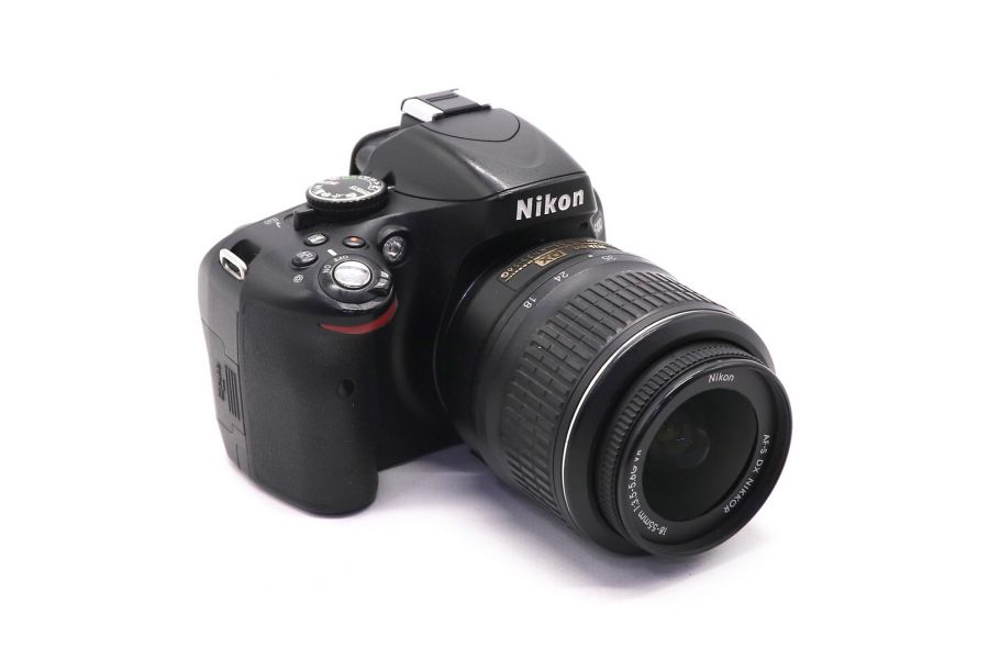 Nikon D5100 kit (пробег 18015 кадров)