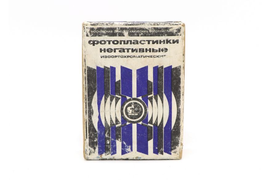 Фотопластинки негативные изоортохроматические 9x12