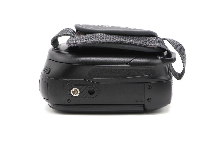 Видеокамера Samsung VP-DX200i