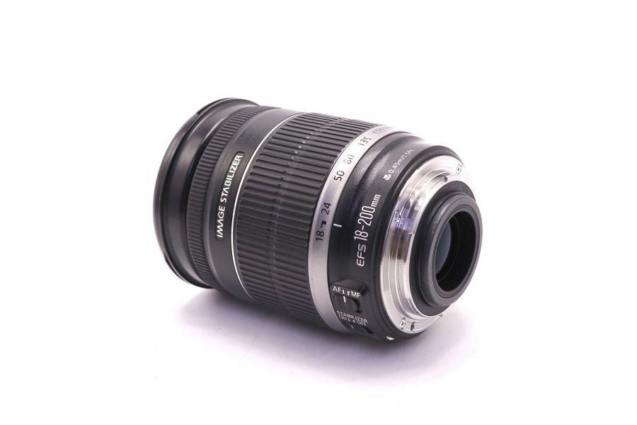 Canon EF-S 18-200mm f/3.5-5.6 IS (2009)