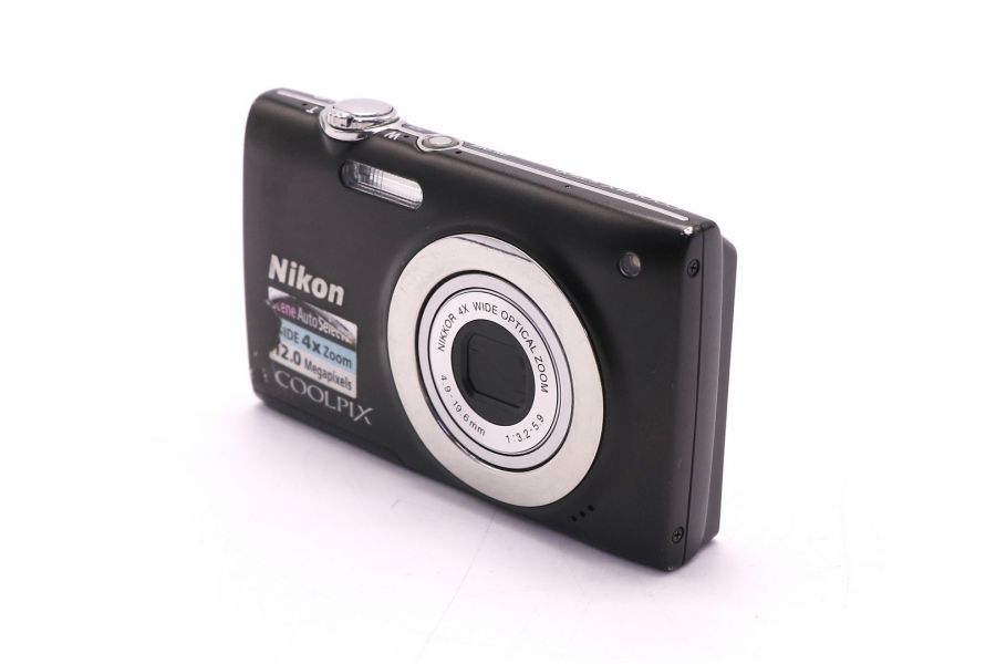 Nikon Coolpix S2500 б.