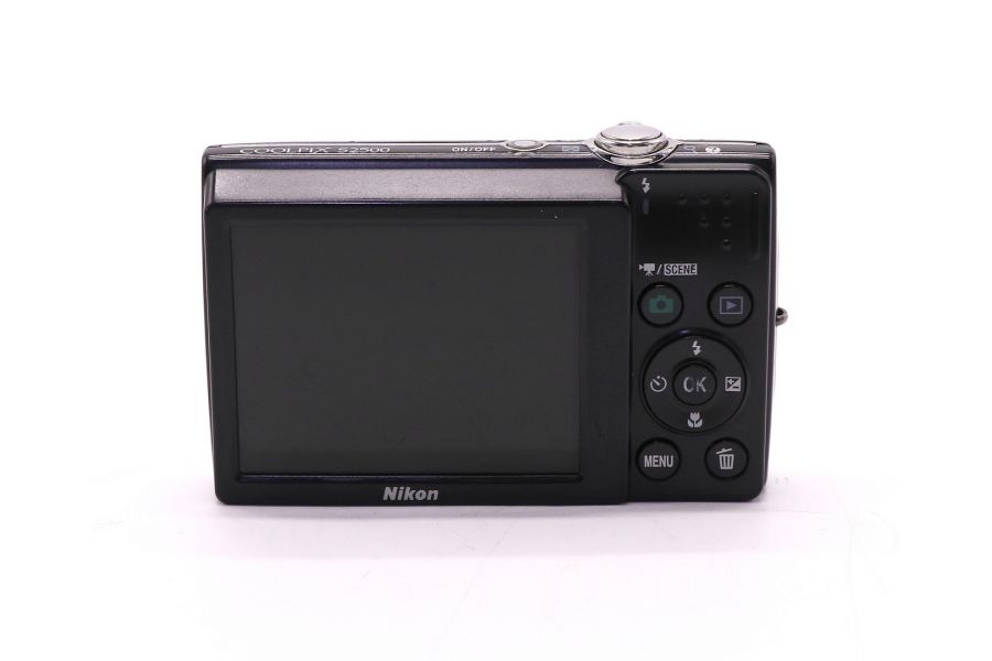 Nikon Coolpix S2500 б.