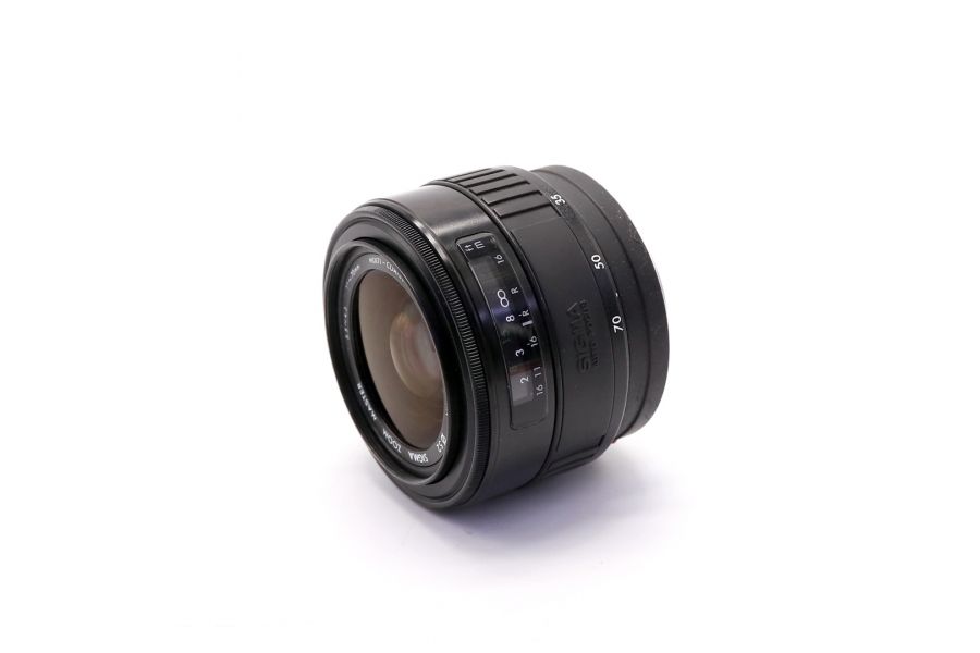 Sigma 35-70/3.5-4.5 MC for Sony A (Japan)