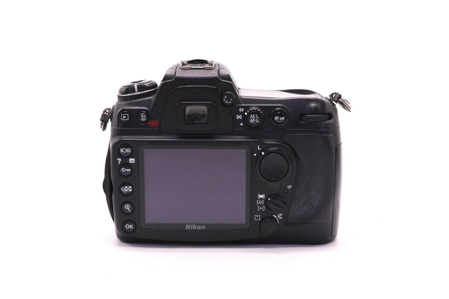 Nikon D300 body (пробег 100945 кадров)