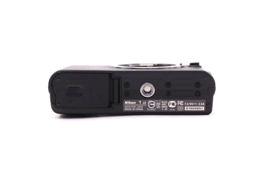 Nikon 1 J2 body (пробег 1710 кадров)