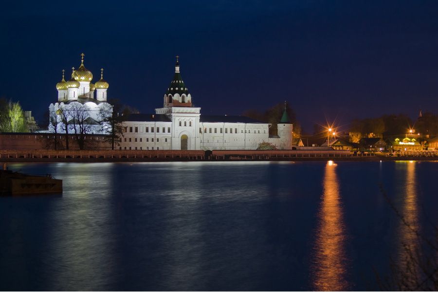 Sigma AF 50-200mm f/4-5.6 DC OS HSM Sigma SA