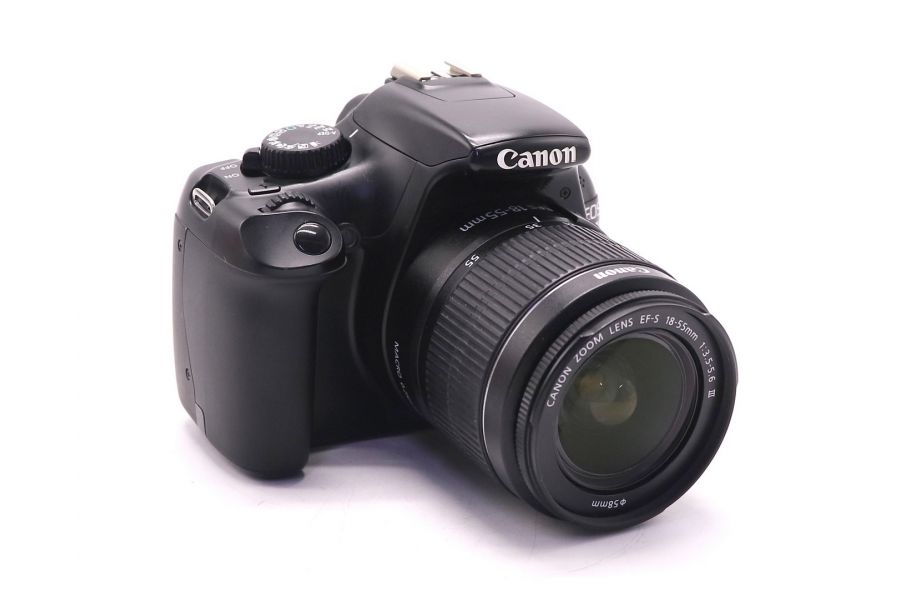 Canon EOS 1100D kit в упаковке (пробег 4925 кадров)