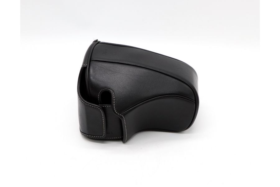 Чехол Fujifilm X-S1