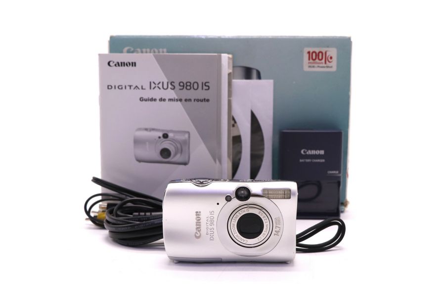 Canon Digital IXUS 980 IS в упаковке